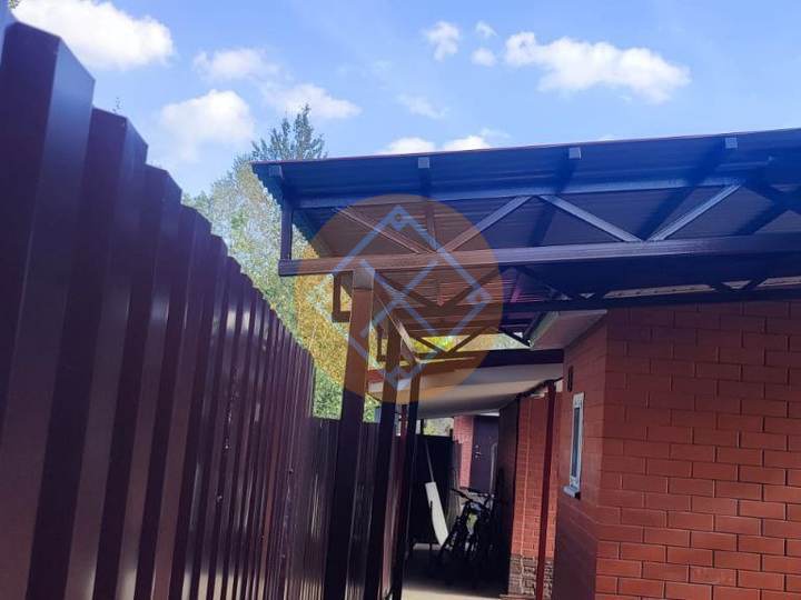стальной навес примыкающий к дому